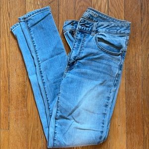 American Eagle High Rise Jegging